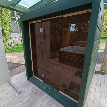 Hethazpuszta Erdeszlak בית הארחה Isztimér