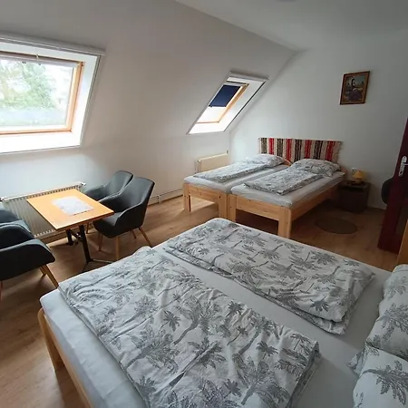 Hethazpuszta Erdeszlak 3* Isztimér