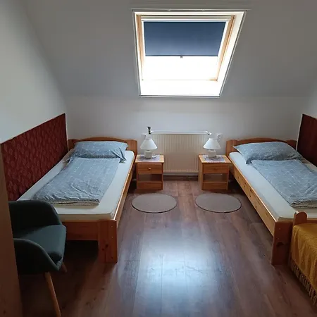 Hétházpuszta Erdészlak Casa de hóspedes