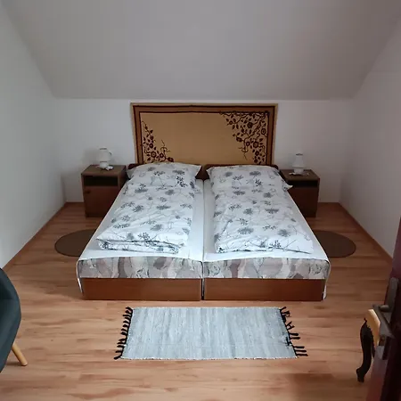 Casa de hóspedes Hétházpuszta Erdészlak