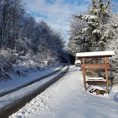 Hethazpuszta Erdeszlak בית הארחה