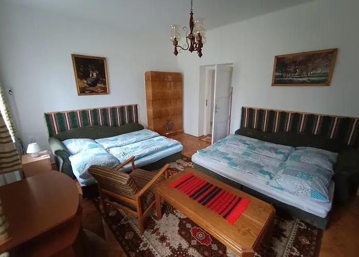 Hethazpuszta Erdeszlak 3* Isztimér